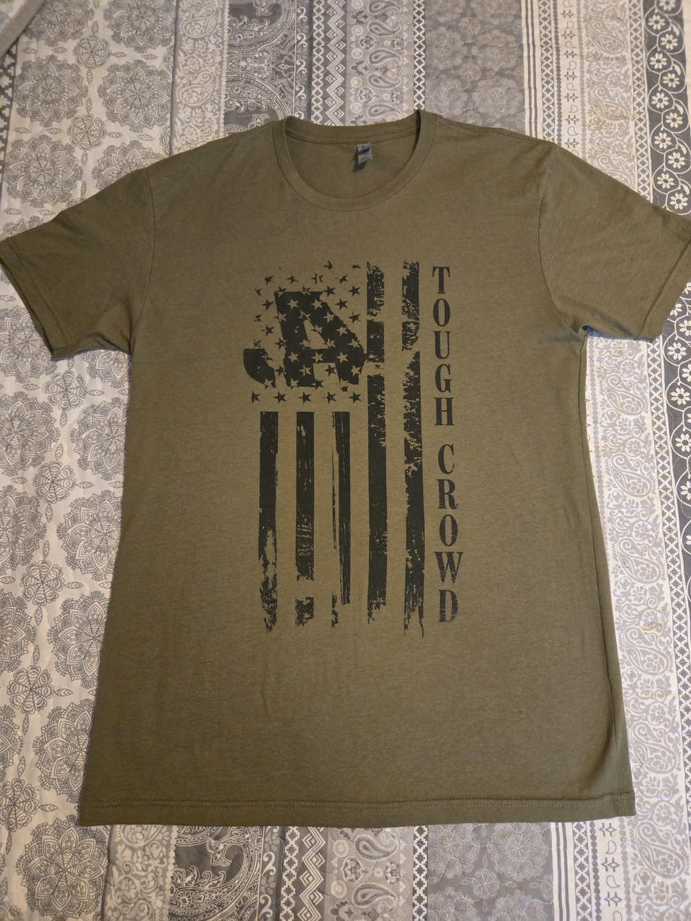 Tough Crowd Jason Aldean Olive Green Graphic Tee Unisex Medium
